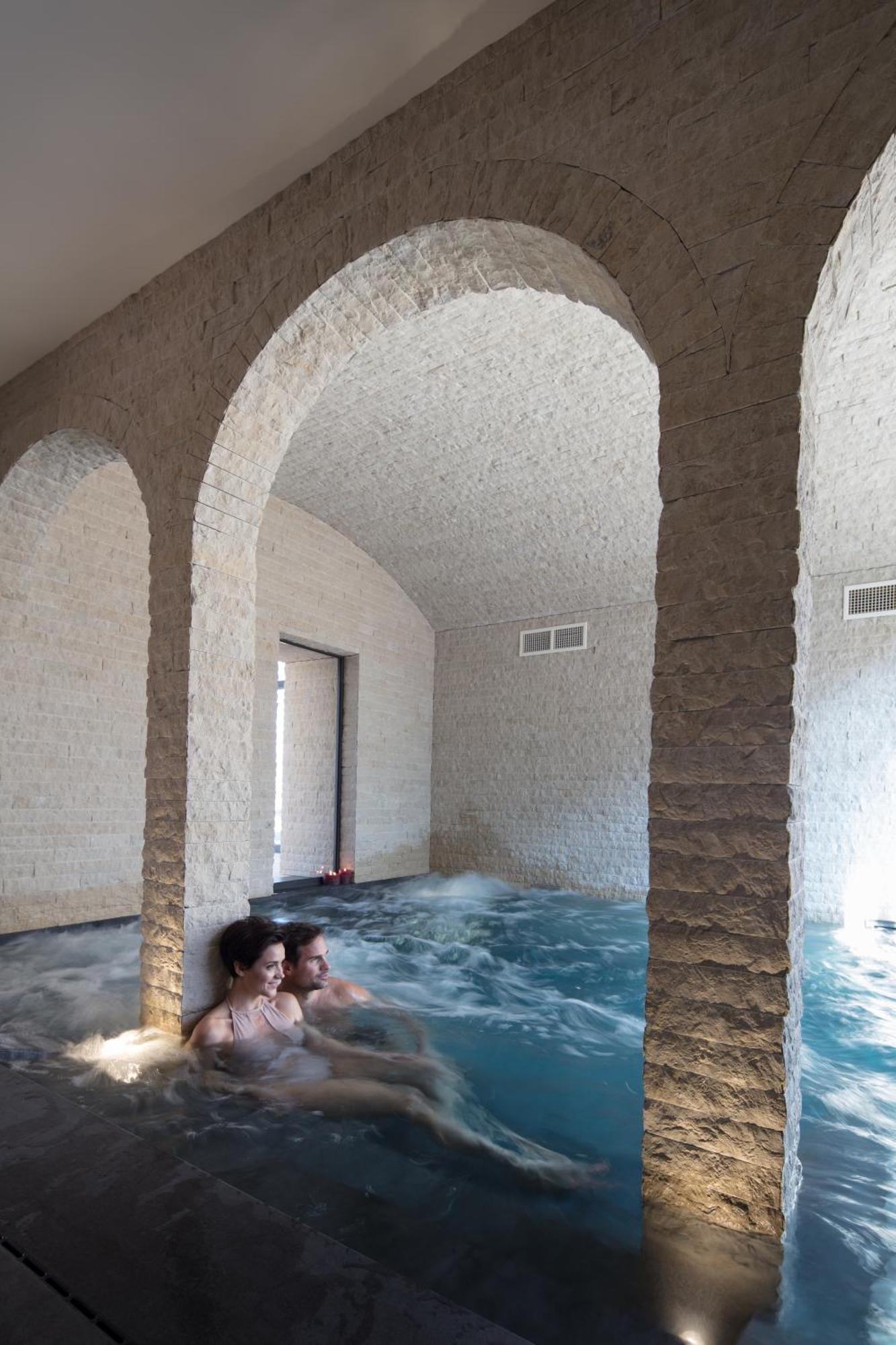 Domaine Du Kaegy - Hebergements 5 Etoiles Steinbrunn-le-Bas Экстерьер фото